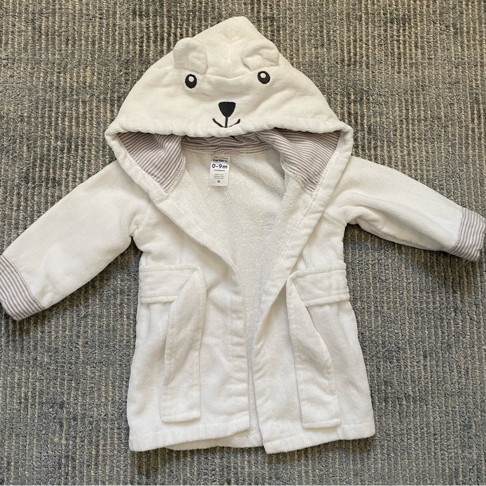 EUC Baby Bear 0-9 Mo Bathrobe